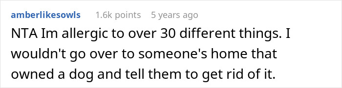 Lady Won’t Stop Eating Peanut Butter Because Roomie’s Unannounced Guest Is Allergic, Drama Ensues
