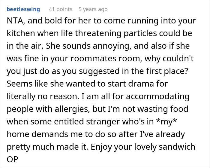 Lady Won’t Stop Eating Peanut Butter Because Roomie’s Unannounced Guest Is Allergic, Drama Ensues