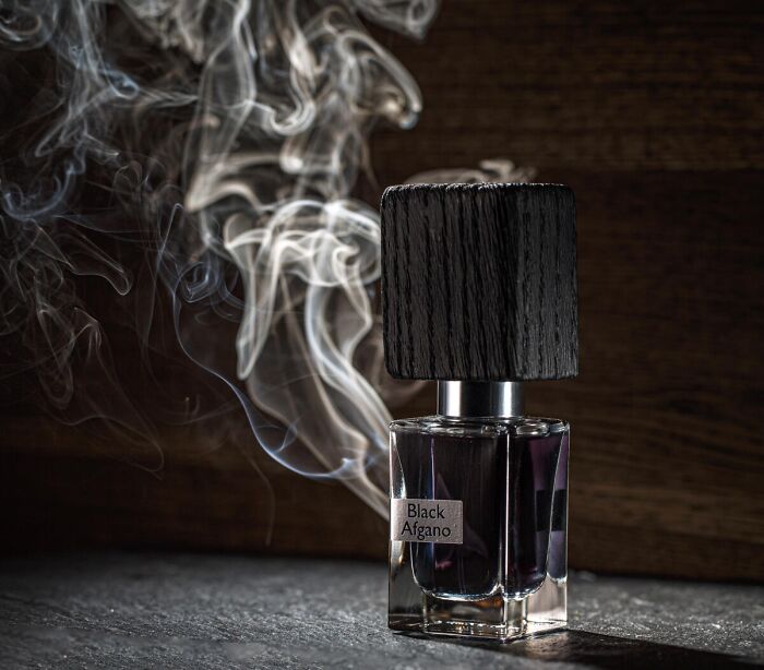 33 Perfumes So Bizarre You Might Wonder Who On Earth Would Ever Wear Them 33 Perfumes So Bizarre You Might Wonder Who On Earth Would Ever Wear Them