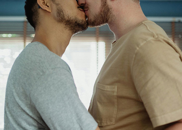 &ldquo;The Messiest Love Triangle&rdquo;: 71 Juicy And Chaotic Secrets People Learned Without Even Trying