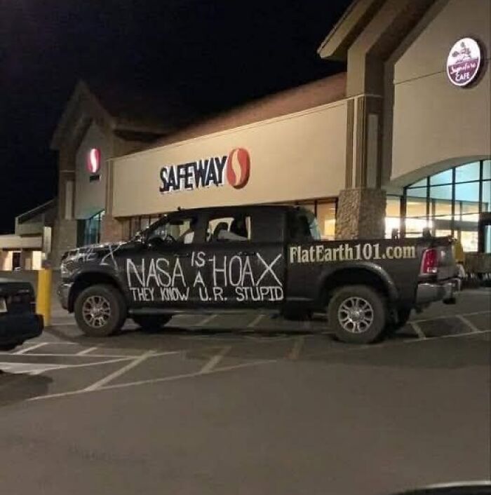 “A Nation Of Idiots!”: 65 Funny Posts Exposing How Uncultured And Ignorant Americans Can Be “A Nation Of Idiots!”: 65 Funny Posts Exposing How Uncultured And Ignorant Americans Can Be