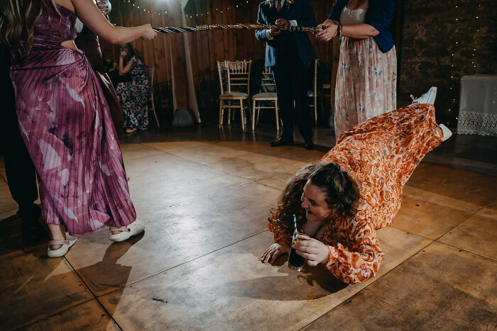 I Captured 12 Real Wedding Moments That Show What This Day Actually Feels Like I Captured 12 Real Wedding Moments That Show What This Day Actually Feels Like
