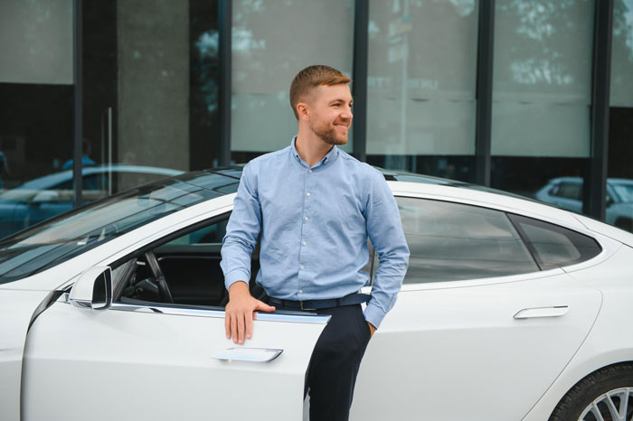 Man Ends Up Broke And In Pain After Donating Kidney To Brother, Cruel Fam Says It Was His Choice