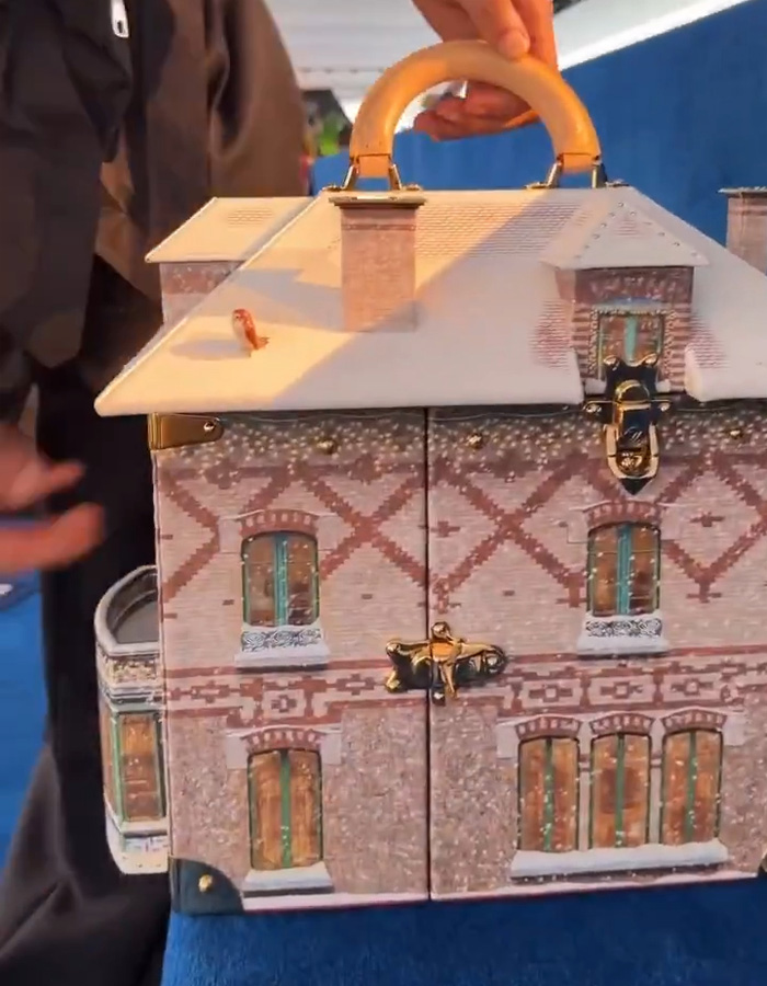 “Will Smith What Did You Do?!”: Jaden Smith Slammed After Giving &lsquo;Tour&rsquo; Of His House Bag