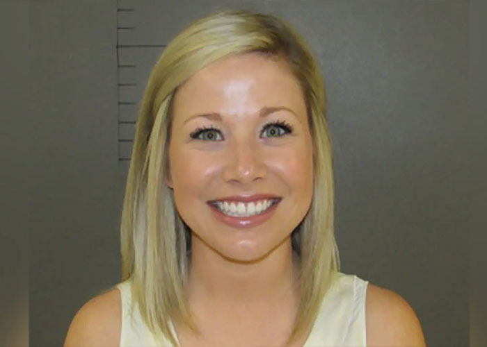 Unexpected Marriage Update For Teacher Who Went Viral For Smiling In Her Mugshot After Student Scandal