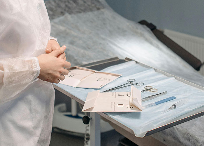 97 Medical Secrets So Dark You Might Be Scared Of Going There Ever Again