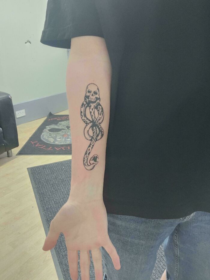 81 Truly Awful Tattoos That Are Funny, Tragic, And Permanent All At Once (New Pics) 81 Truly Awful Tattoos That Are Funny, Tragic, And Permanent All At Once (New Pics)