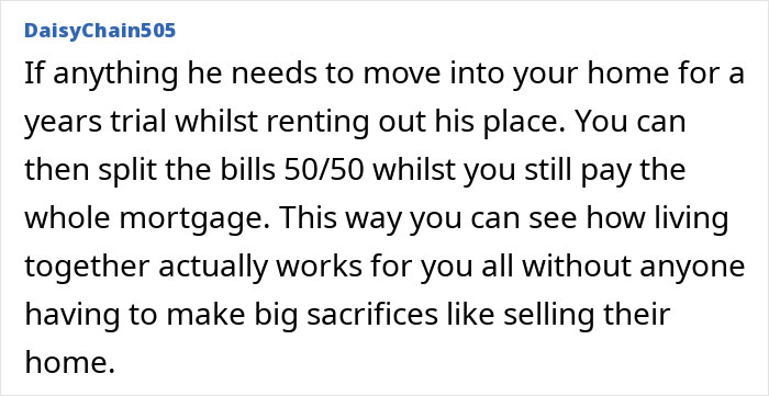 Woman Baffled That Rich Boyfriend Wants To Split Expenses 50/50: “My Partner Earns At Least 3x What I Do” Woman Baffled That Rich Boyfriend Wants To Split Expenses 50/50: “My Partner Earns At Least 3x What I Do”