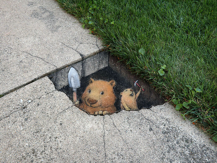 This Artist Turns Everyday Sidewalks Into Adorable 3D Creatures (35 New Pics) This Artist Turns Everyday Sidewalks Into Adorable 3D Creatures (35 New Pics)