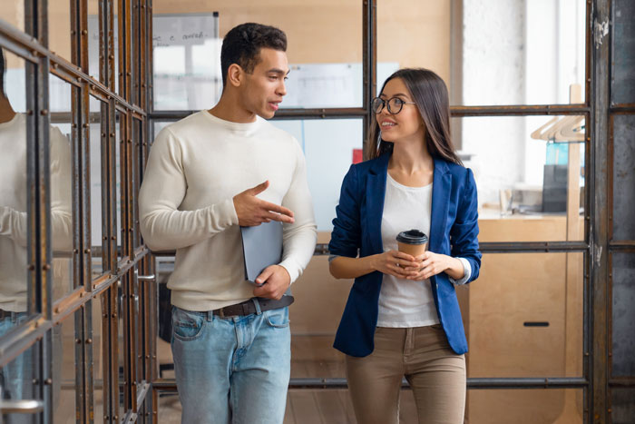Woman Humiliated In Team Call After Coworker Mocks Her BF’s Job, Others Laugh Instead Of Helping