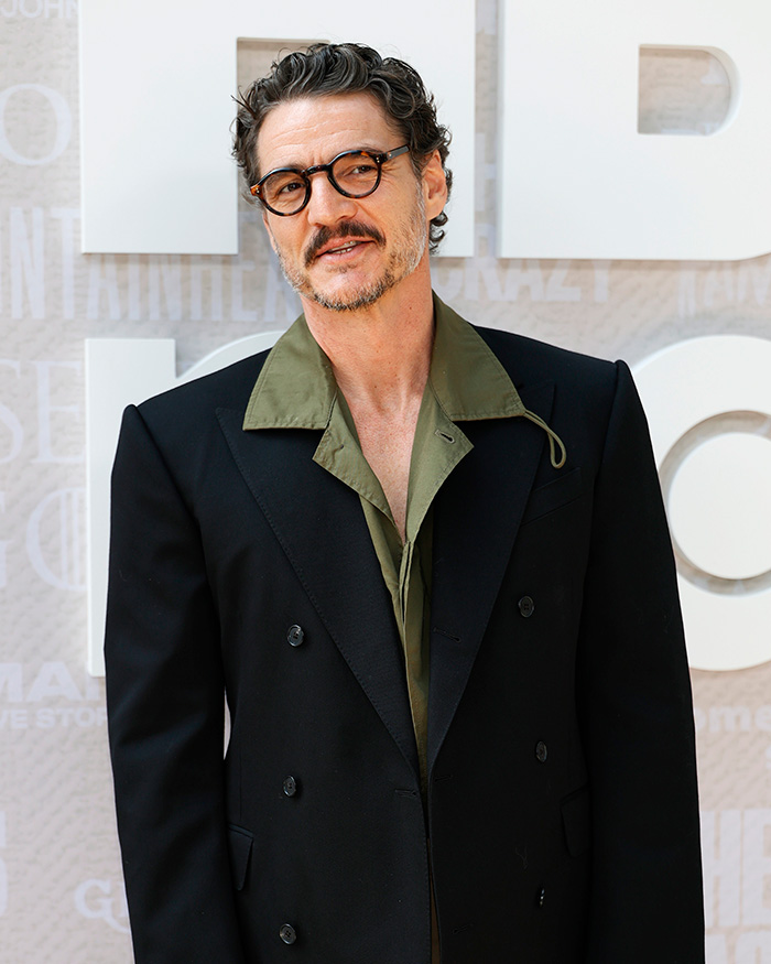 “Hypocrite”: Pedro Pascal Accused Of Blocking Fans After They Call Him Out Over Controversial Rumored Boyfriend