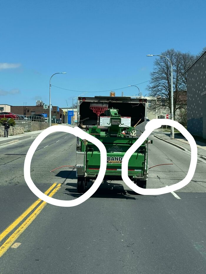 75 Strange Pics That People Just Had To Take As They Were Utterly Confused 75 Strange Pics That People Just Had To Take As They Were Utterly Confused