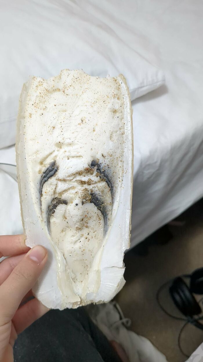 75 Strange Pics That People Just Had To Take As They Were Utterly Confused 75 Strange Pics That People Just Had To Take As They Were Utterly Confused