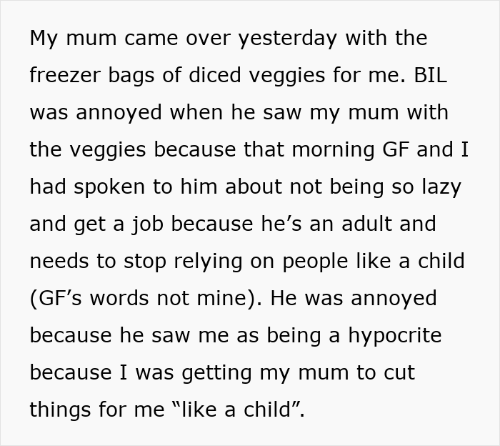 “My Mum Cuts Vegetables For Me”: Lazy BIL Can’t Handle The Fact That Guy With One Arm Can’t Use A Knife “My Mum Cuts Vegetables For Me”: Lazy BIL Can’t Handle The Fact That Guy With One Arm Can’t Use A Knife
