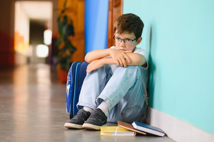 Billionaire Tries To Force Trailer Park Families Out, Teacher Starts Exposing His Shady Deals Billionaire Tries To Force Trailer Park Families Out, Teacher Starts Exposing His Shady Deals