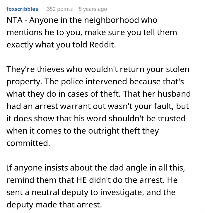 Woman Called A Spoiled Brat For Crying To Her Sheriff Dad About Neighbors Stealing Her Cat Woman Called A Spoiled Brat For Crying To Her Sheriff Dad About Neighbors Stealing Her Cat