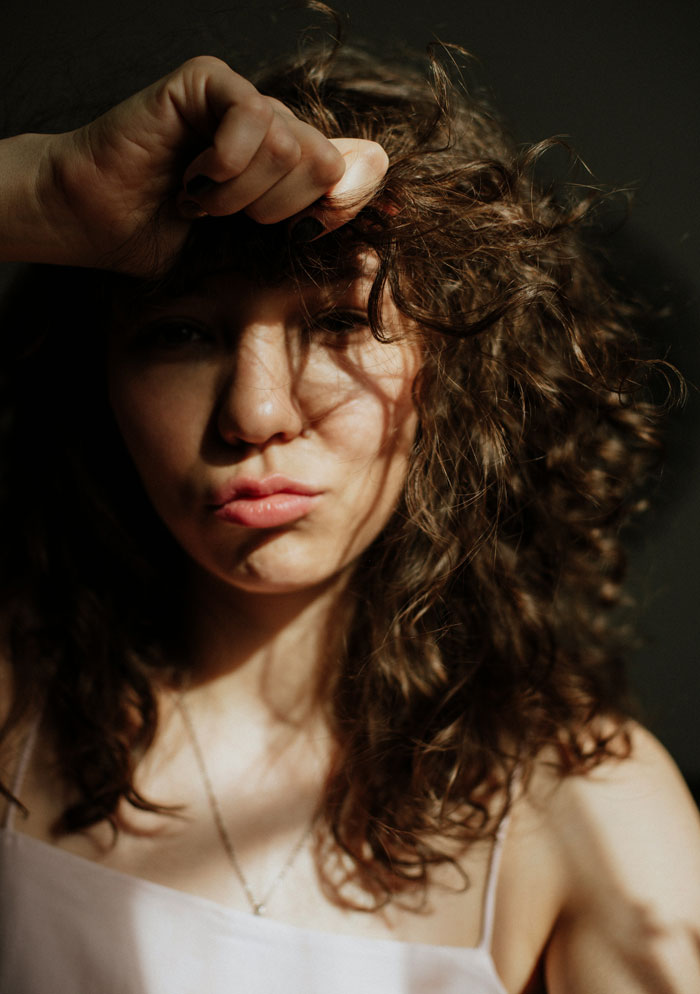 Bride Furious That Sister Worked Out And Looks Good At Her Wedding, Says She Expected Her To Let Herself Go