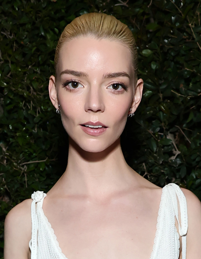 “This Has To Stop”: Anya Taylor‑Joy&rsquo;s Pre‑Oscars Dinner Appearance Leaves Fans Alarmed Over Spreading ‘Hollywood Trend’