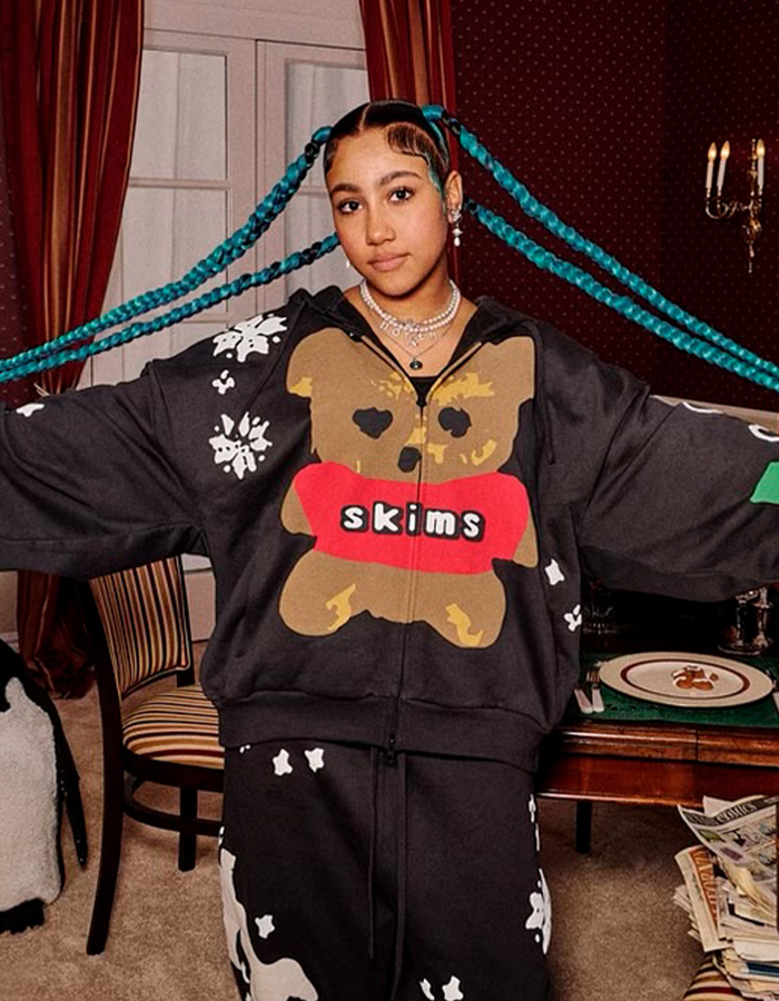 “How Does She Wipe?”: North West, 12, Sends Internet Into Frenzy With Spiked, Pierced Manicure “How Does She Wipe?”: North West, 12, Sends Internet Into Frenzy With Spiked, Pierced Manicure