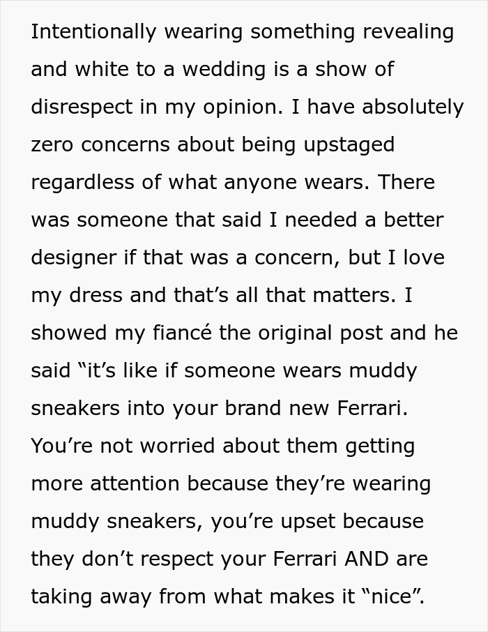 Woman Wants To Wear White Dress To Wedding: “It’s A Yellow Dress Sweetie, Calm Down” Woman Wants To Wear White Dress To Wedding: “It’s A Yellow Dress Sweetie, Calm Down”