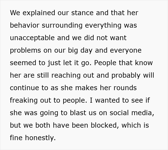 Woman Wants To Wear White Dress To Wedding: “It’s A Yellow Dress Sweetie, Calm Down” Woman Wants To Wear White Dress To Wedding: “It’s A Yellow Dress Sweetie, Calm Down”