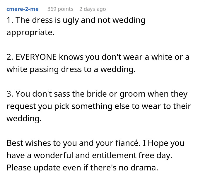 Woman Wants To Wear White Dress To Wedding: “It’s A Yellow Dress Sweetie, Calm Down” Woman Wants To Wear White Dress To Wedding: “It’s A Yellow Dress Sweetie, Calm Down”
