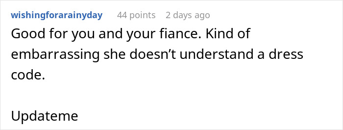Woman Wants To Wear White Dress To Wedding: “It’s A Yellow Dress Sweetie, Calm Down” Woman Wants To Wear White Dress To Wedding: “It’s A Yellow Dress Sweetie, Calm Down”