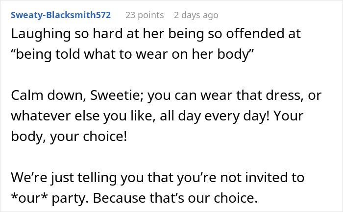 Woman Wants To Wear White Dress To Wedding: “It’s A Yellow Dress Sweetie, Calm Down” Woman Wants To Wear White Dress To Wedding: “It’s A Yellow Dress Sweetie, Calm Down”