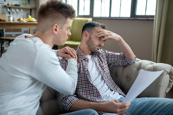 Man Thinks He Can Call Off Divorce After Abandoning Husband In The Hardest Moment, Gets A Reality Check Man Thinks He Can Call Off Divorce After Abandoning Husband In The Hardest Moment, Gets A Reality Check