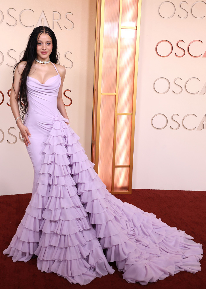 43 Jaw-Dropping Outfits From Oscars 2026 That Left Fans Speechless