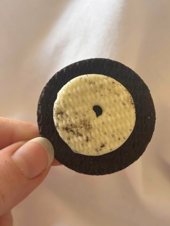 &ldquo;America, Are We Great Yet?&rdquo;: 97 Times Shrinkflation Was So Obvious It Felt Like A Legal Scam (New Pics)