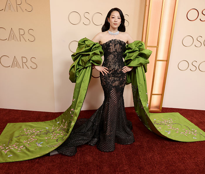 &ldquo;Hollyweirdos&rdquo;: Most Outrageous And Disastrous Looks From The Oscars 2026