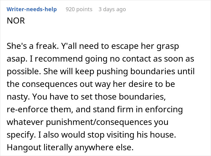 Weird Mom Spies On Son And His 21YO GF With Hidden Cameras, Then Turns Moral Police On Them Weird Mom Spies On Son And His 21YO GF With Hidden Cameras, Then Turns Moral Police On Them