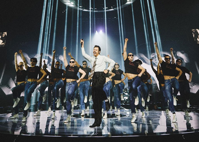 After Years Of Queerbaiting Accusations Harry Styles Used His SNL Monologue To Finally Speak Out