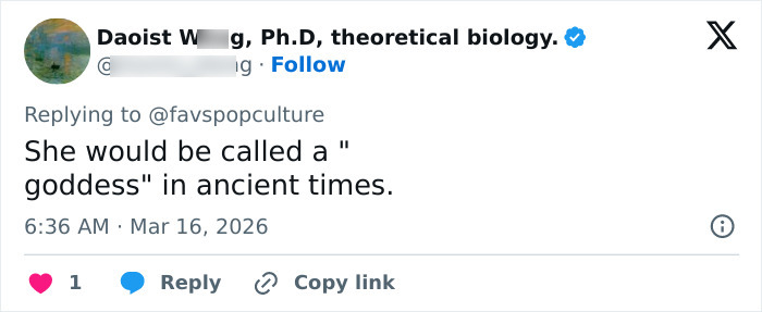 Anne Hathaway&rsquo;s Oscars Appearance Sparks Wild Reactions As Fans Notice Something Off