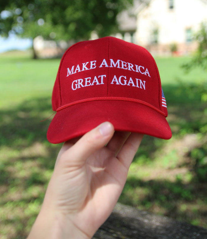 &ldquo;I Told Her I Had A Tumour&rdquo;: People Who Lost A Friend Shared What Happened