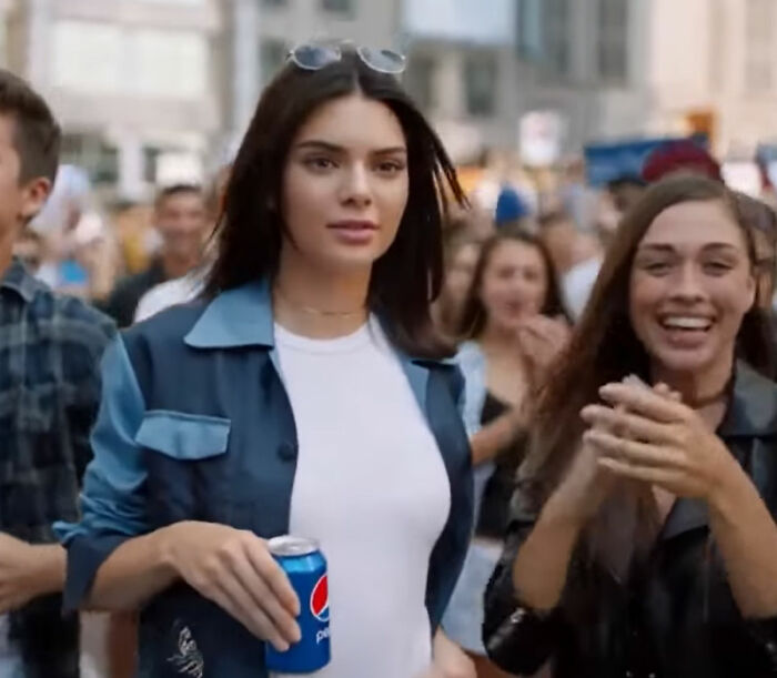 43 Epic PR Fails That People Can&rsquo;t Believe Were Actually Approved