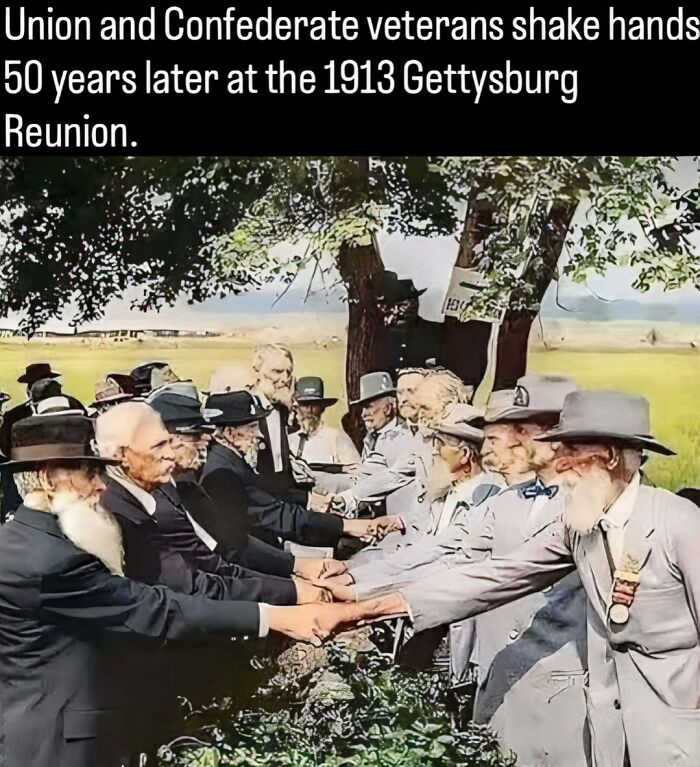 51 Pics That Show Unique Moments In Ancient And More Recent History (New Pics)