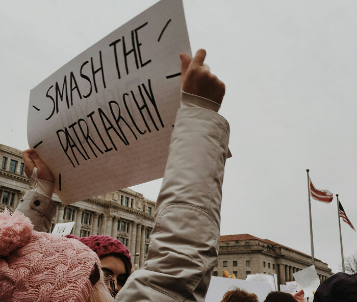 Women Share Why They Decided To Keep Their Own Last Names And Some Reasons Are Savage