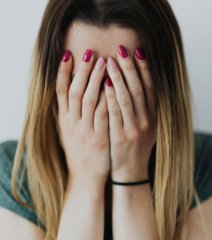 Mom Wants Daughter Out After She Turns 18, Dad Uncovers The Selfish Reason Behind It: &ldquo;I Couldn&rsquo;t Believe It&rdquo;