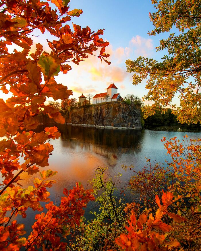 This Photographer Traveled Across The UK And Europe And Captured 62 Incredible Views
