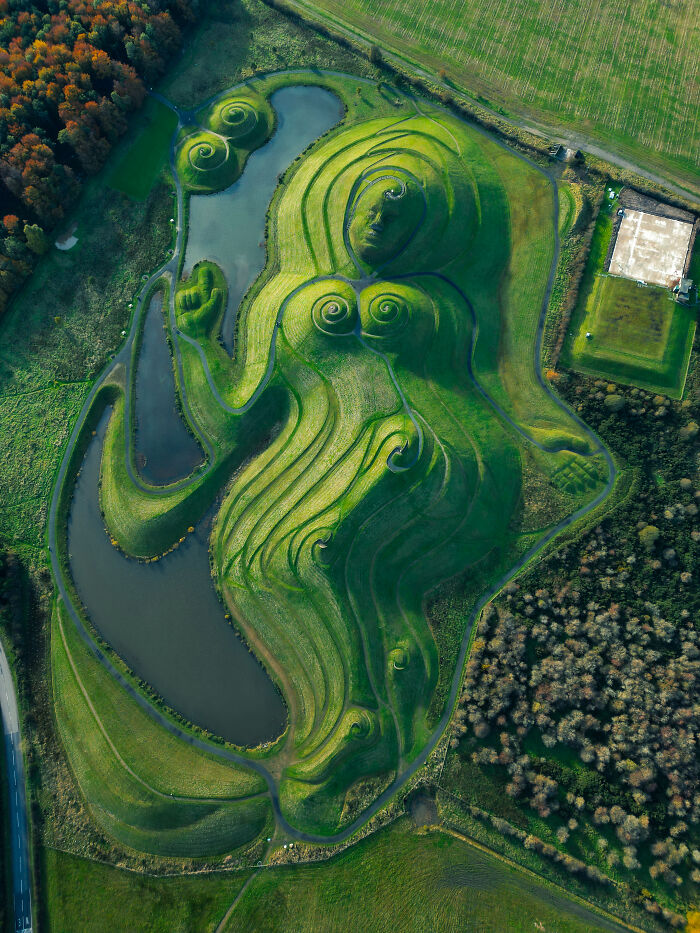 This Photographer Traveled Across The UK And Europe And Captured 62 Incredible Views