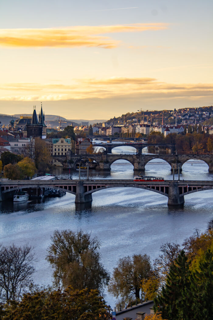 This Photographer Traveled Across The UK And Europe And Captured 62 Incredible Views