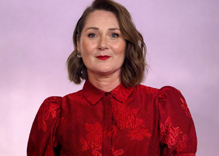 Bridgerton&rsquo;s Ruth Gemmell Explains Why She Went Home In Tears After Filming Intimate Sequence