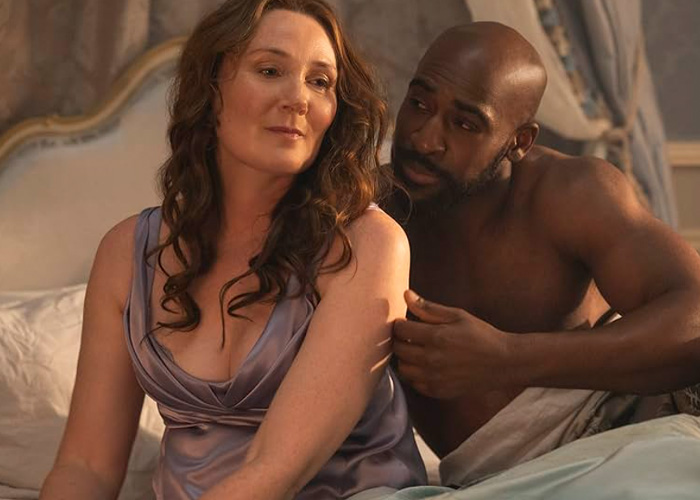 Bridgerton&rsquo;s Ruth Gemmell Explains Why She Went Home In Tears After Filming Intimate Sequence