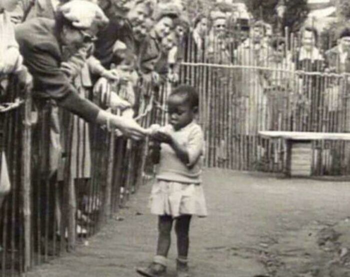 79 Weird And Unexplainable Images That May Linger In Your Brain Longer Than You Want (New Pics)