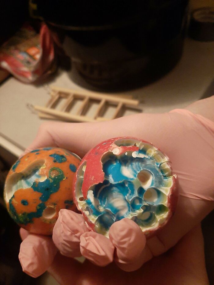 79 Weird And Unexplainable Images That May Linger In Your Brain Longer Than You Want (New Pics)