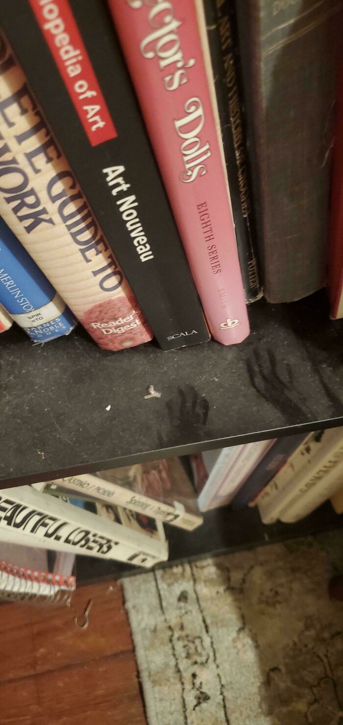 79 Weird And Unexplainable Images That May Linger In Your Brain Longer Than You Want (New Pics)