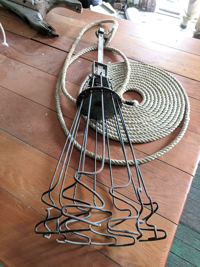 69 Times The Internet Solved The Mystery Of Unidentified Objects