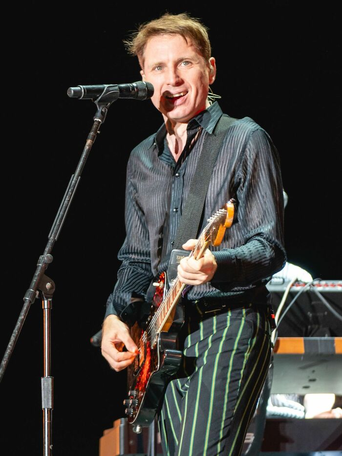 Alex Kapranos: Bio And Career Highlights